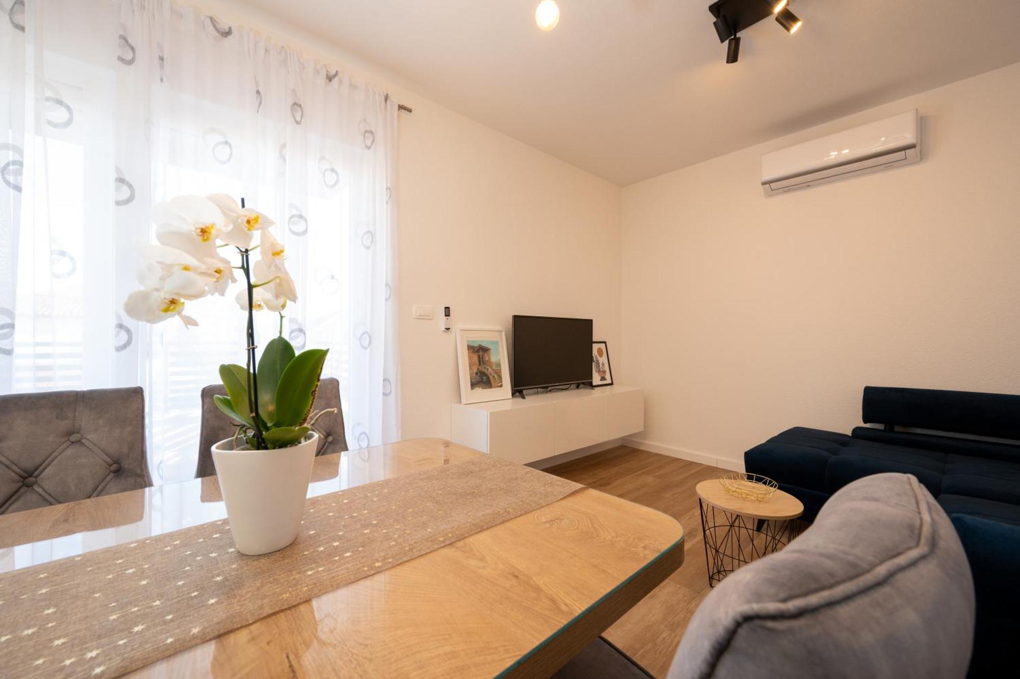 Apartment Ivi トロギール エクステリア 写真